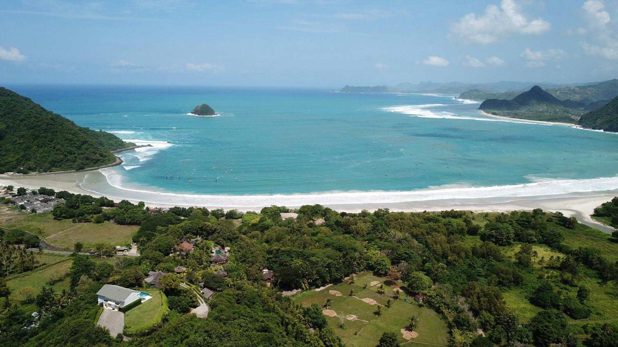 Sempiak Seaside Resort Selong Belanak Ngoại thất bức ảnh